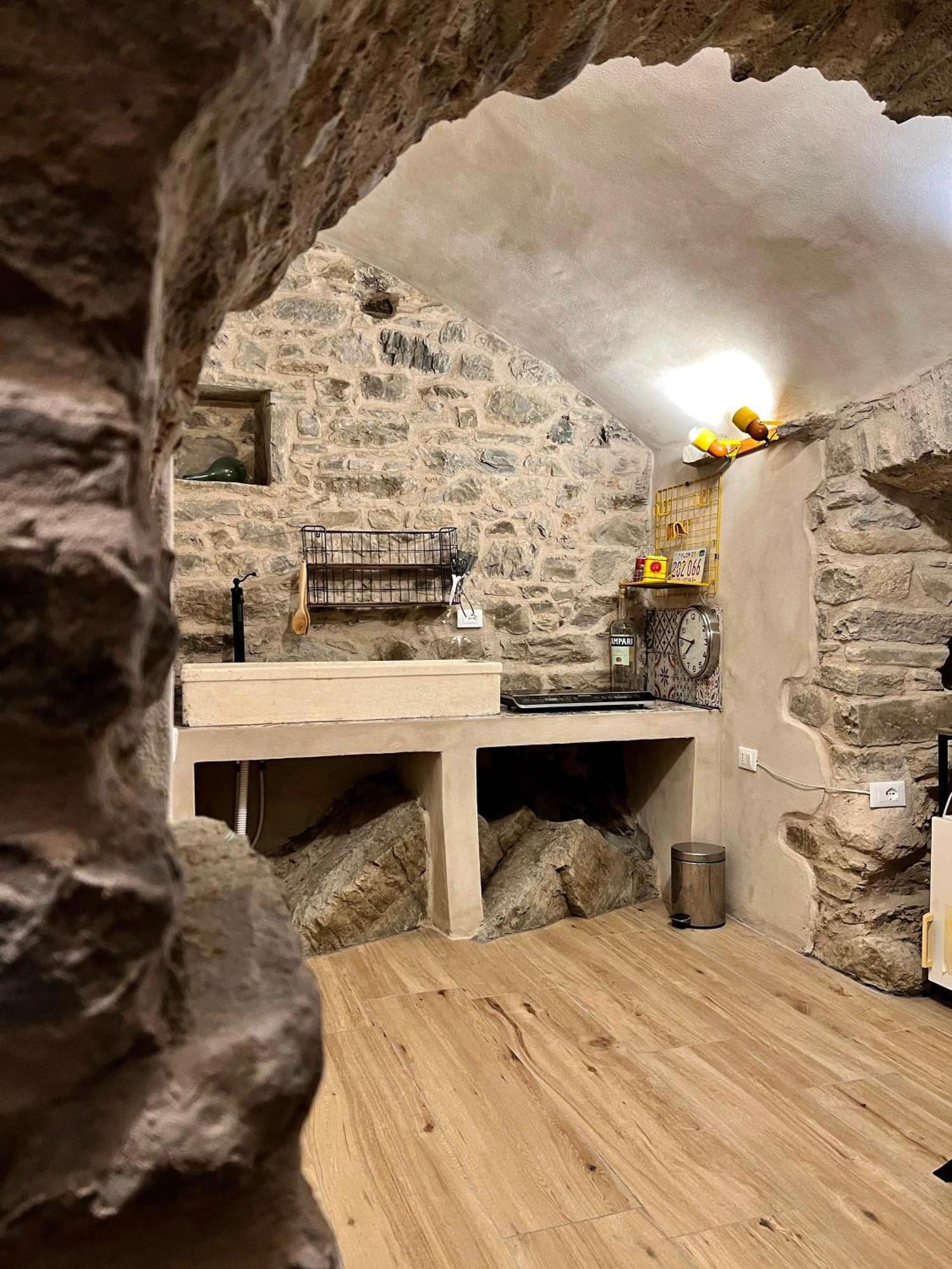 Appartamento La Finestra Di Dante Mulazzo Esterno foto