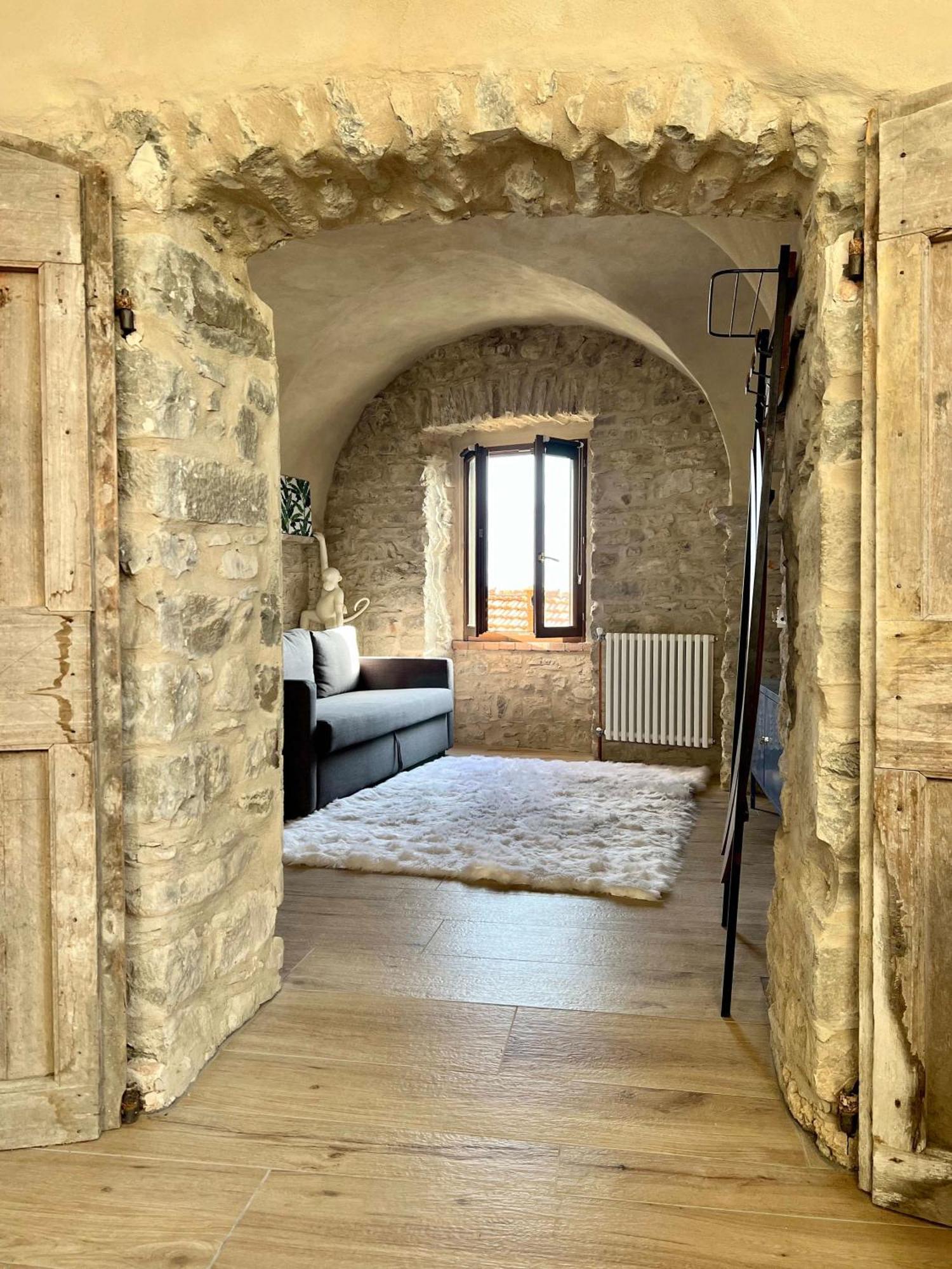 Appartamento La Finestra Di Dante Mulazzo Esterno foto