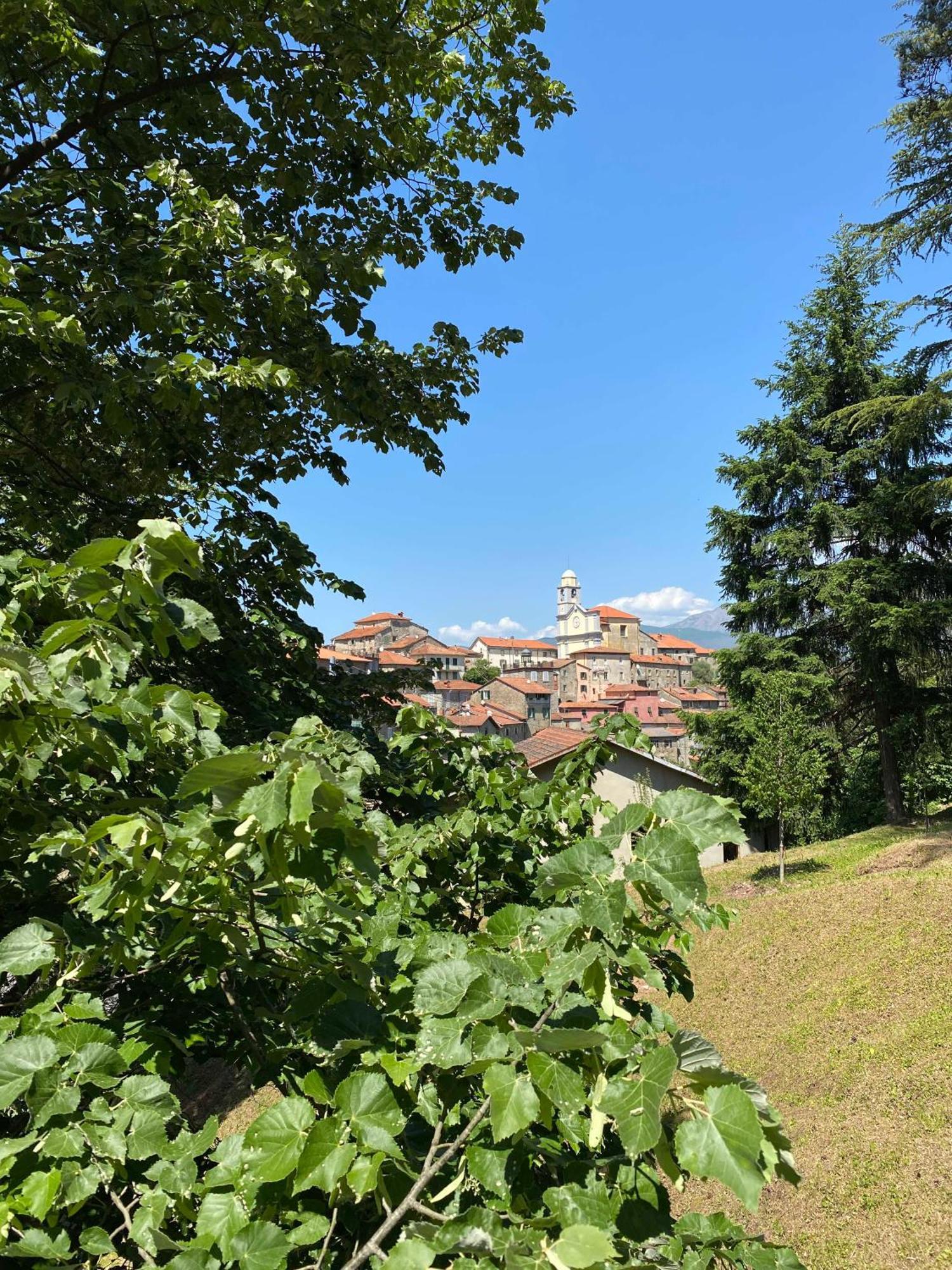 Appartamento La Finestra Di Dante Mulazzo Esterno foto